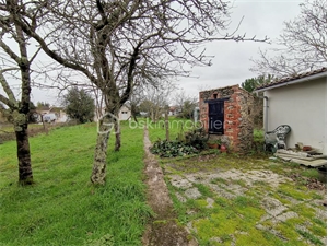 maison ancienne à la vente -   85440  AVRILLE, surface 71 m2 vente maison ancienne - UBI421416376